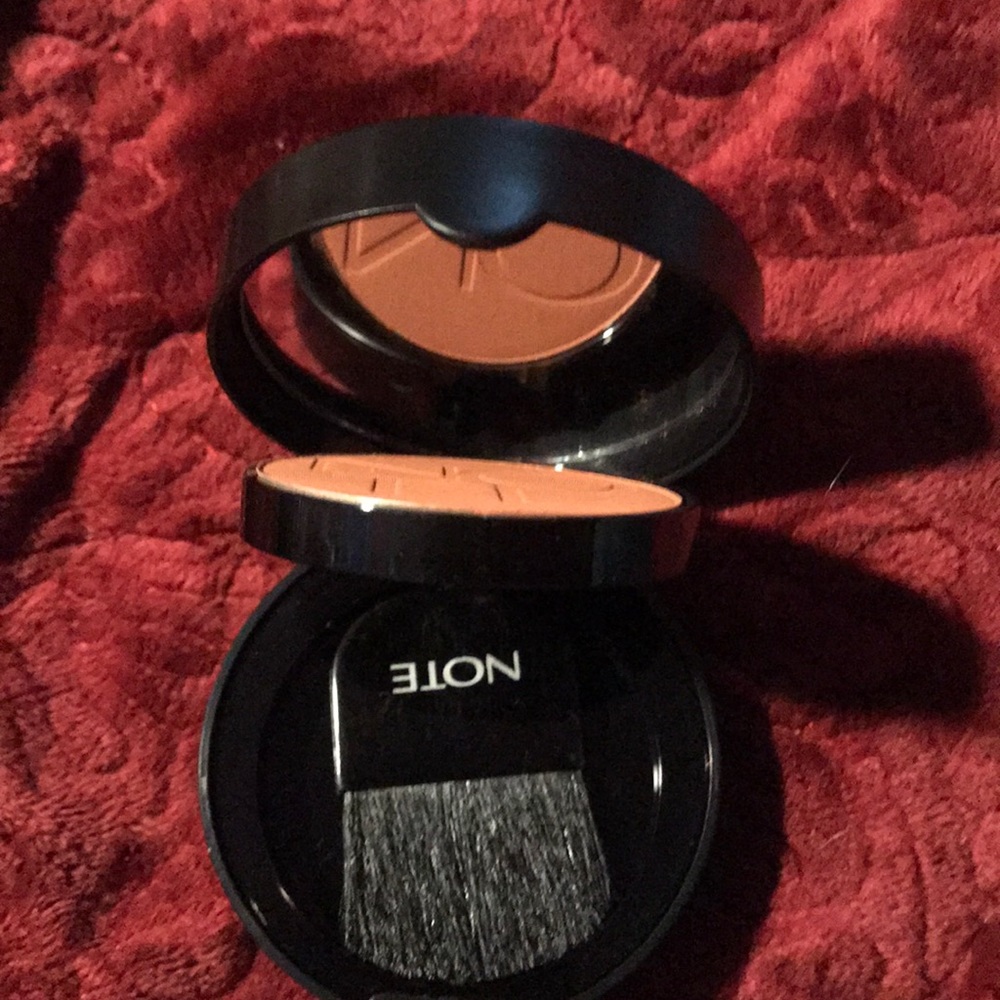 Note Blush - Picture 7 of 7